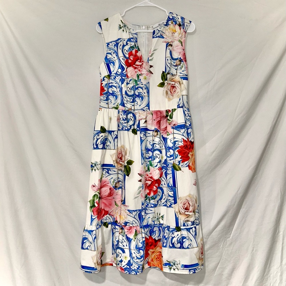 Bognar Blu Floral Blue White Majolica Tile Sleeveless Cotton V-neck Midi Dress